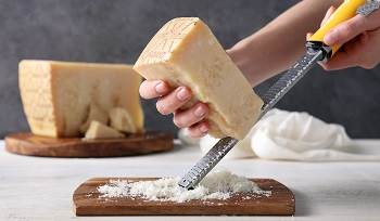 preparation Grana padano