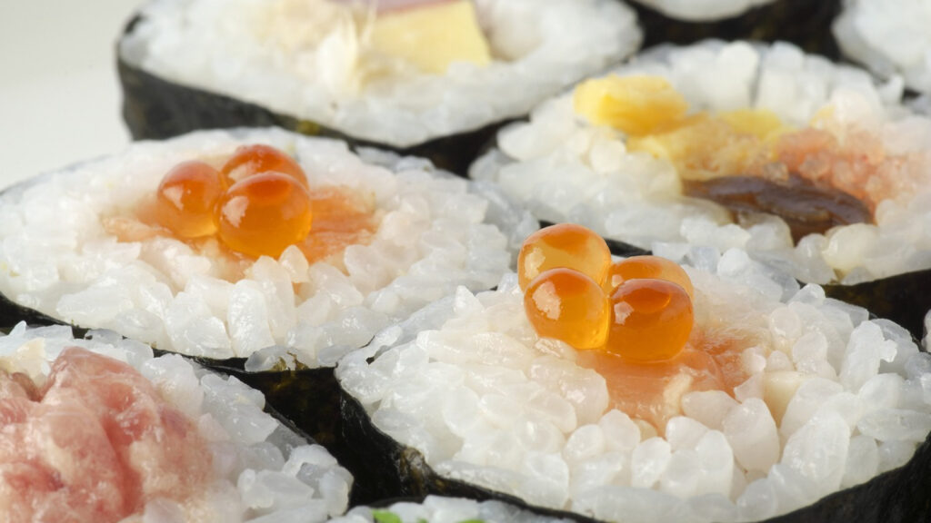 Vous souhaitez manger des sushis à Aubagne ? Pensez à la livraison à domicile !