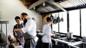 Comment choisir l'équipement CHR adapté à votre restaurant ?